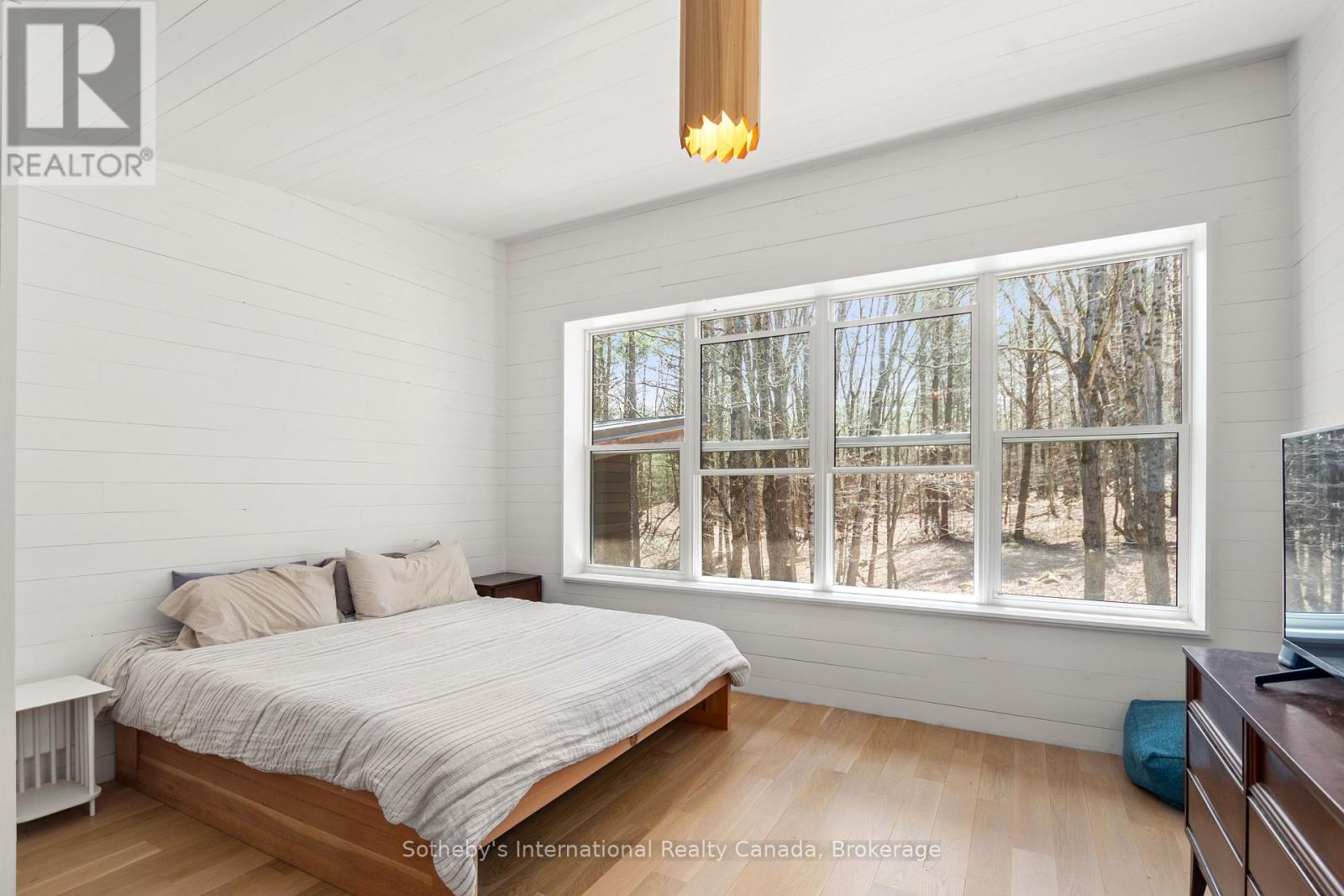 1100 Whites Road, Muskoka Lakes, Ontario  P0B 1J0 - Photo 15 - X12132764