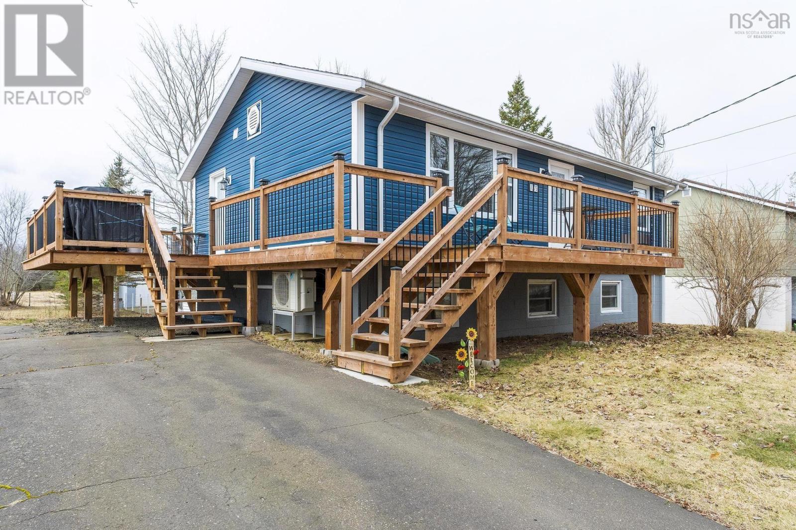 Property at 1375 Bishop Avenue image 5