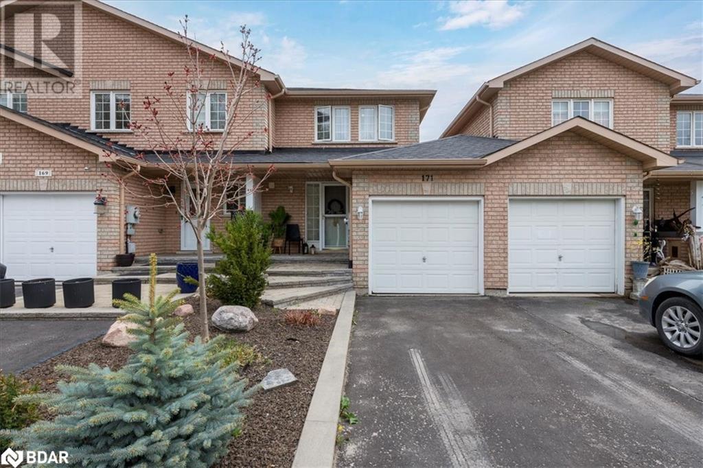 Property at 171 SOUTHWINDS Crescent image 1