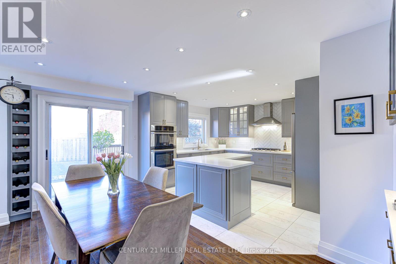 39 Iona Crescent, Vaughan, Ontario  L4H 1C4 - Photo 11 - N12062087