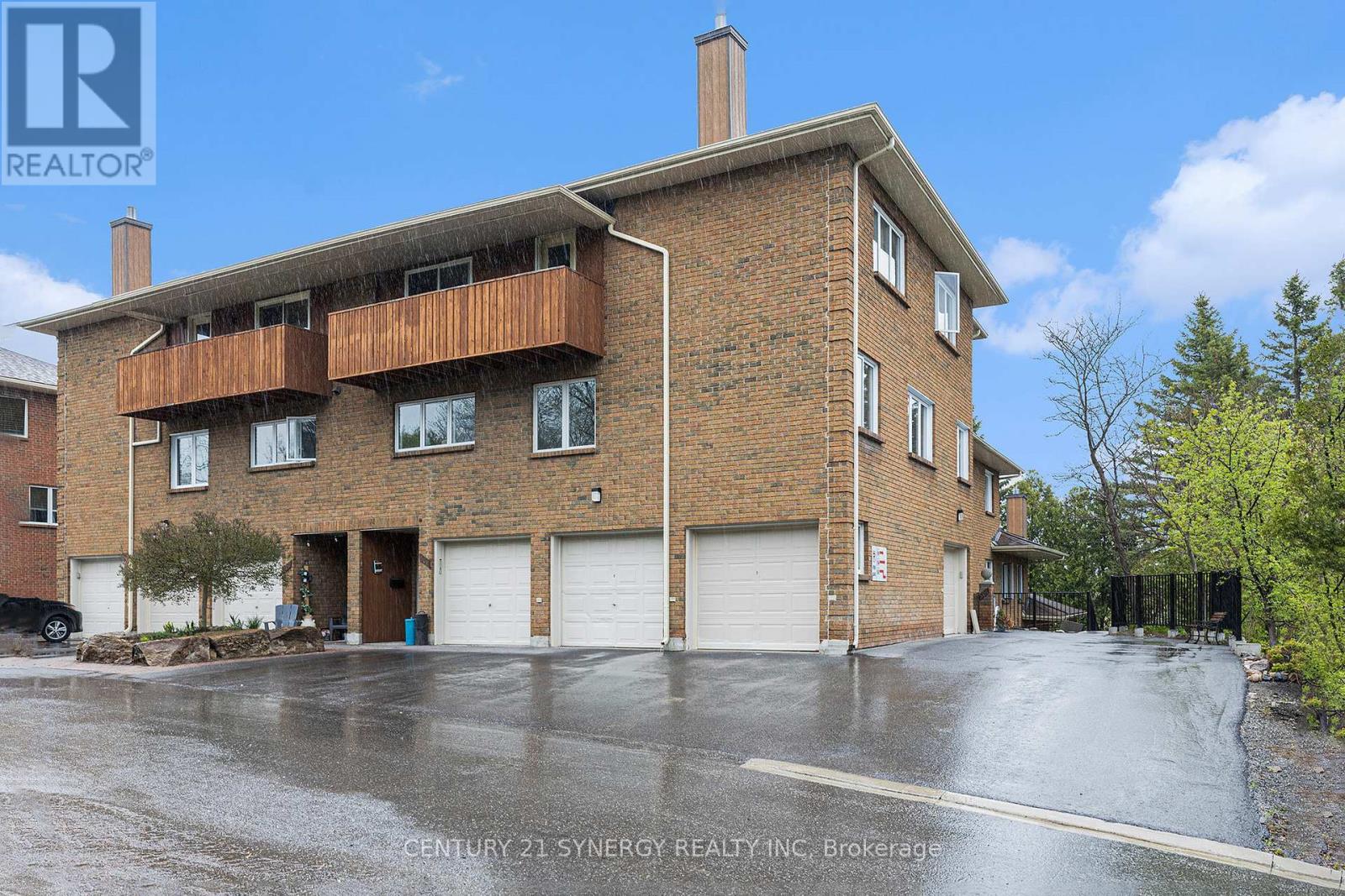 37 - 502 Stratas Court, Ottawa, Ontario  K2L 3K7 - Photo 2 - X12132783