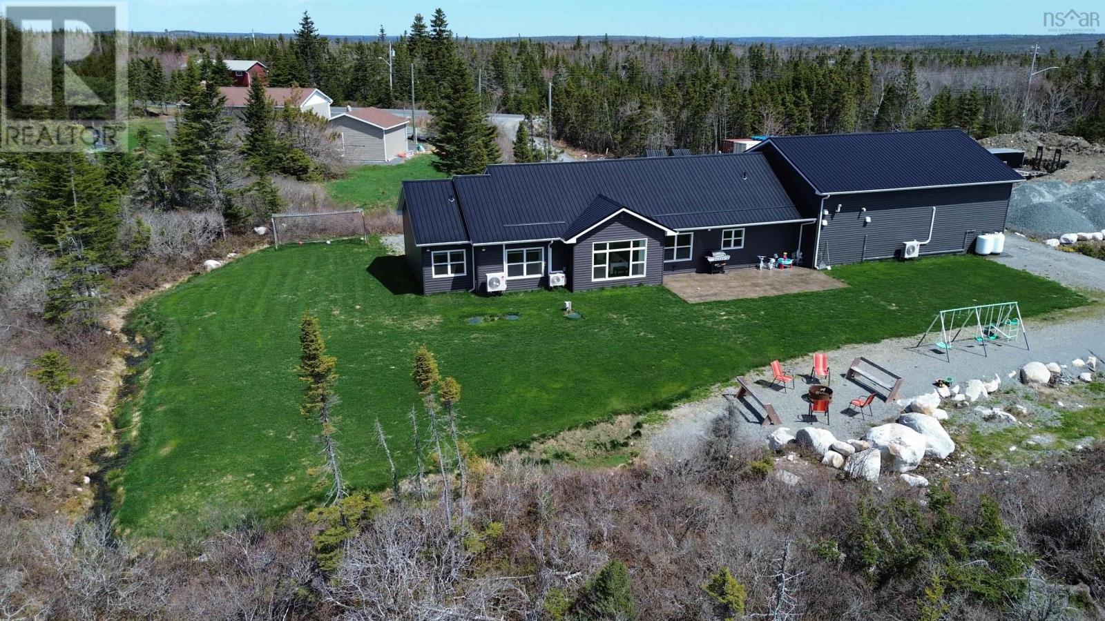 Property at 20 Seligs Road image 4