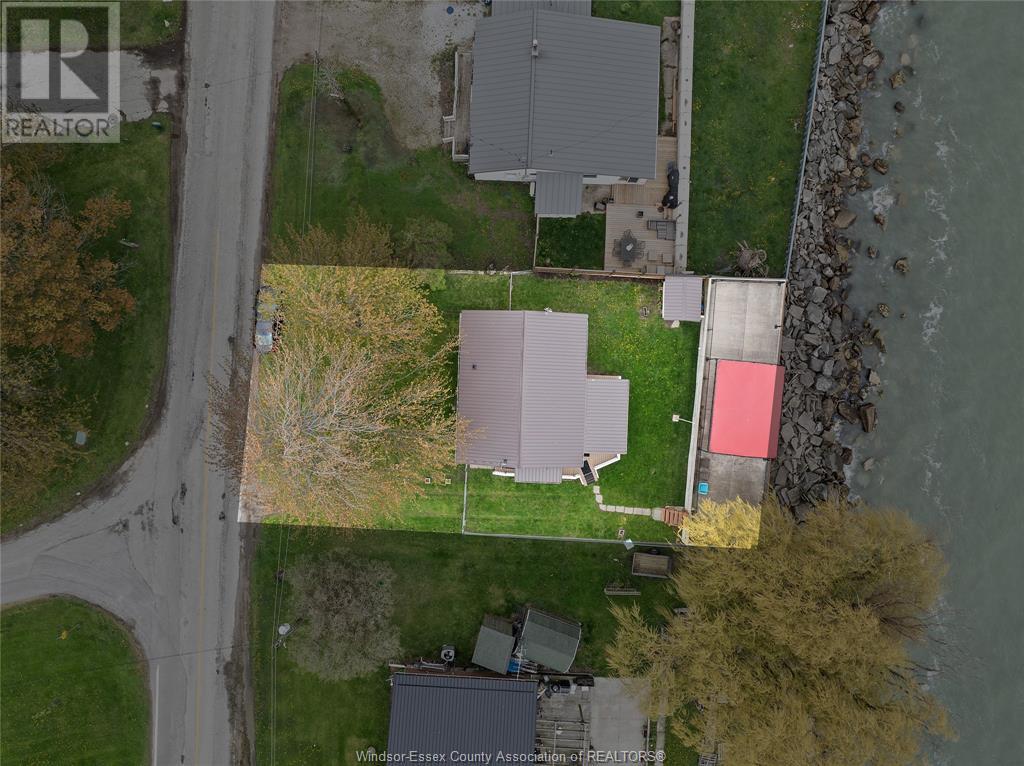 156 Lakeshore, Leamington, Ontario  N0P 2P0 - Photo 32 - 25011501
