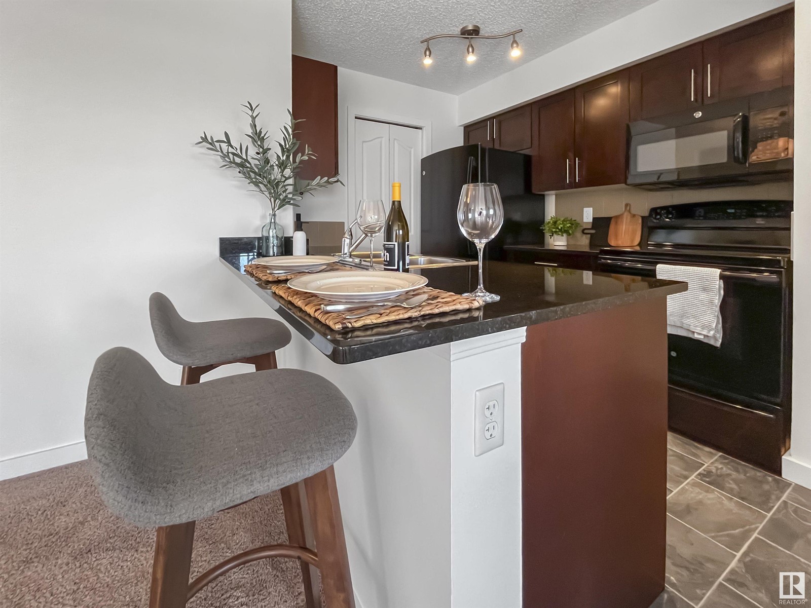 #306 12045 22 Ave Sw Av Sw, Edmonton, Alberta  T6W 2Y2 - Photo 5 - E4435051