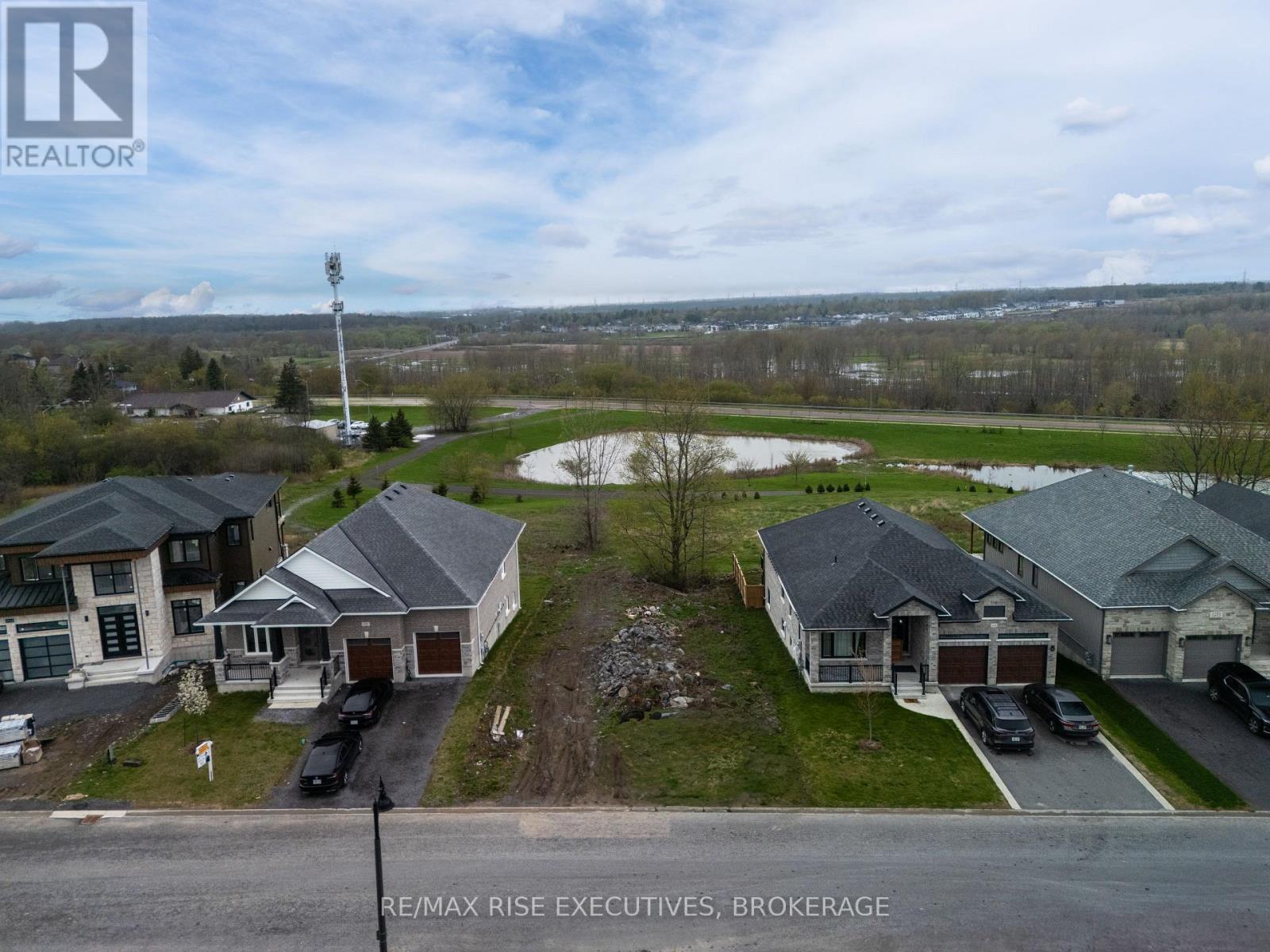 1247 Carfa Crescent, Kingston, Ontario  K7P 0M7 - Photo 8 - X12132887
