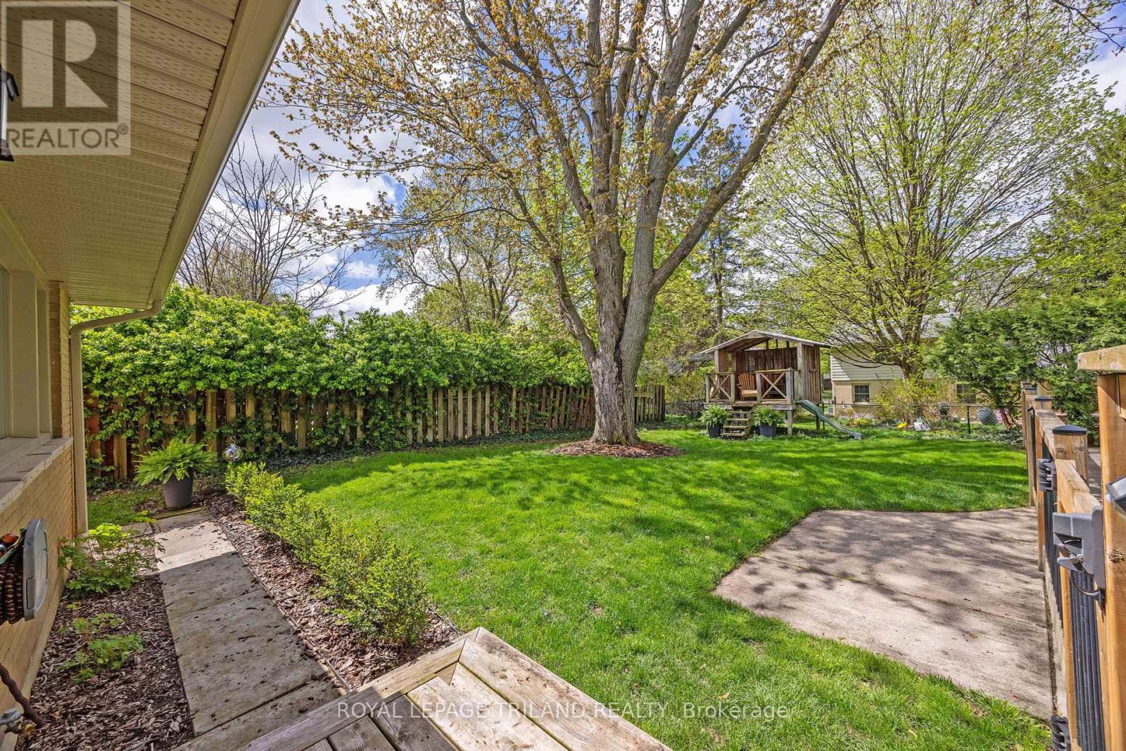 65 Radcliffe Crescent, London North (North L), Ontario  N6H 3X3 - Photo 38 - X12132789