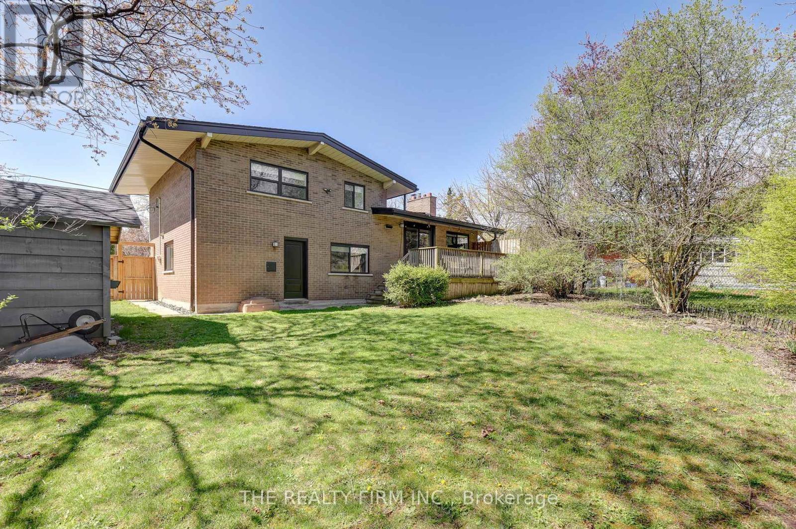 541 Cypress Avenue, London North, Ontario  N6H 3R4 - Photo 40 - X12132833