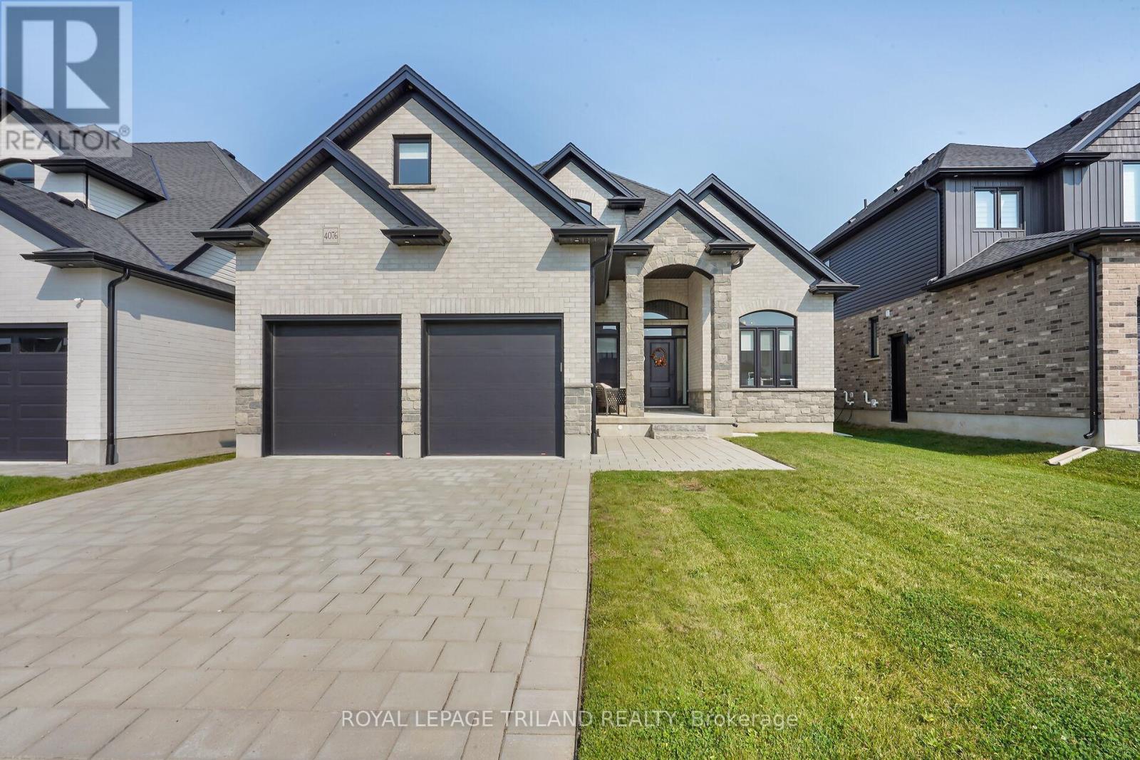 4076 SUGARMAPLE CROSSING, London South, Ontario