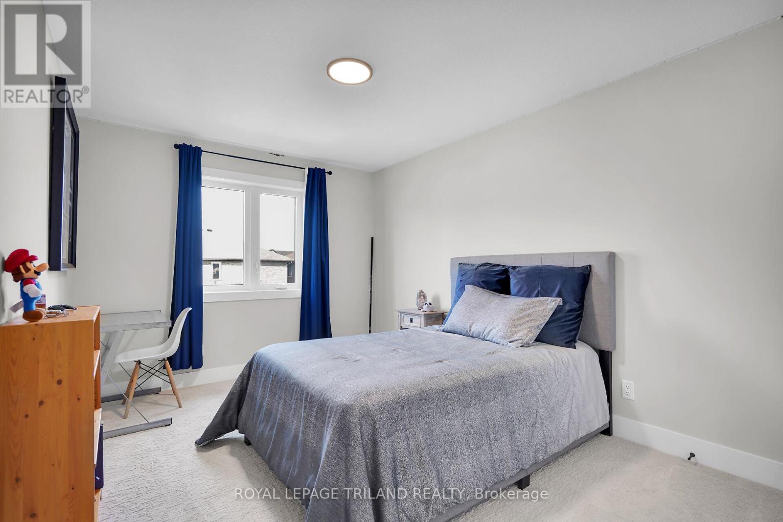 4076 Sugarmaple Crossing, London South, Ontario  N6P 1A4 - Photo 34 - X12132868