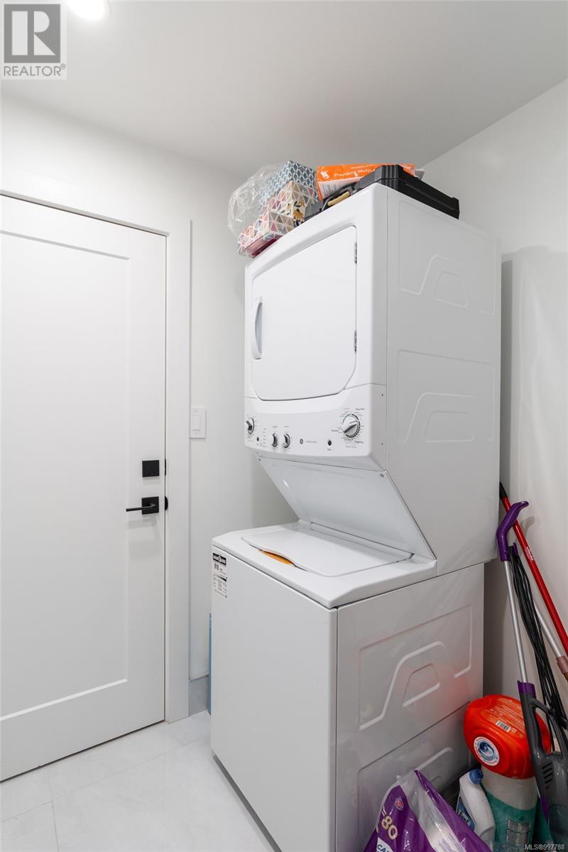 1808 Feltham Rd, Saanich, British Columbia  V8N 2A6 - Photo 49 - 997788