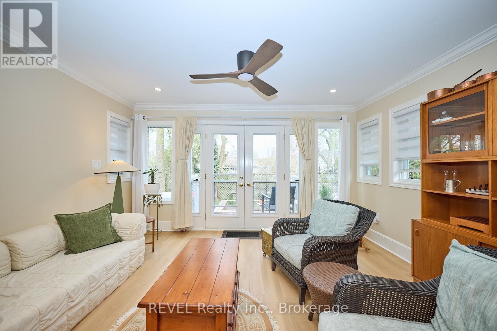 267 Victoria Street, Niagara-On-The-Lake (Town), Ontario  L0S 1J0 - Photo 8 - X12132817
