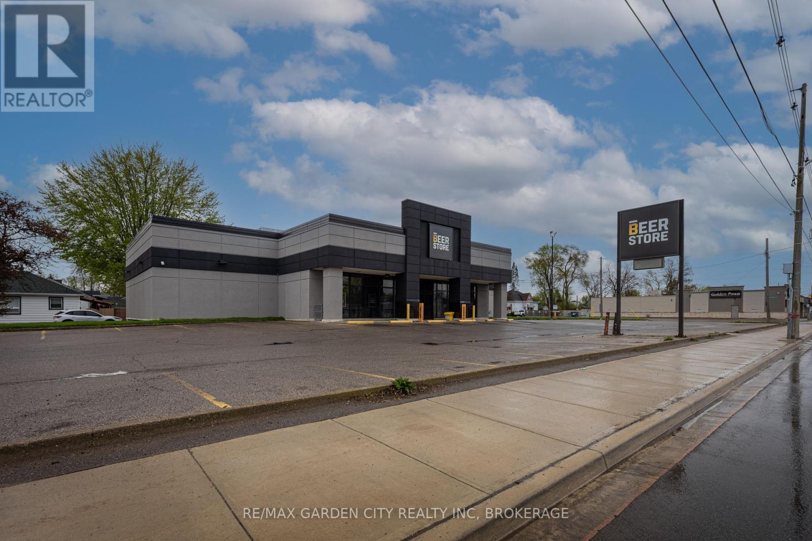 1600 Dundas Street, London East, Ontario  N5W 3C2 - Photo 3 - X12132867