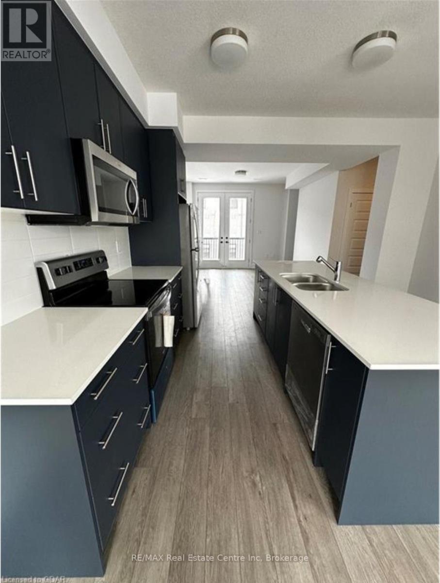 42 - 99 Roger Street, Waterloo, Ontario  N2L 1A4 - Photo 5 - X12132865