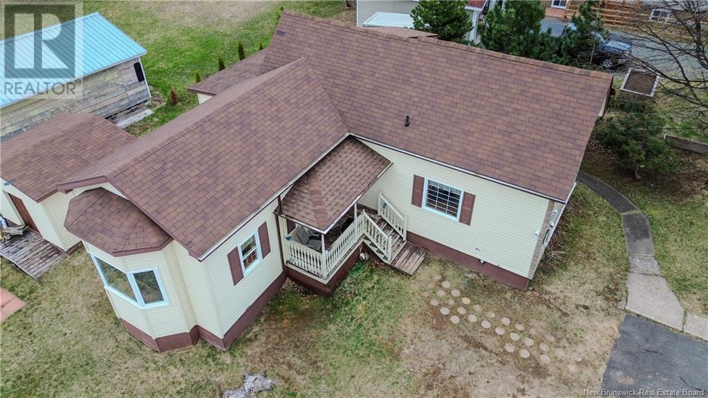 Property at 935 Miller image 3