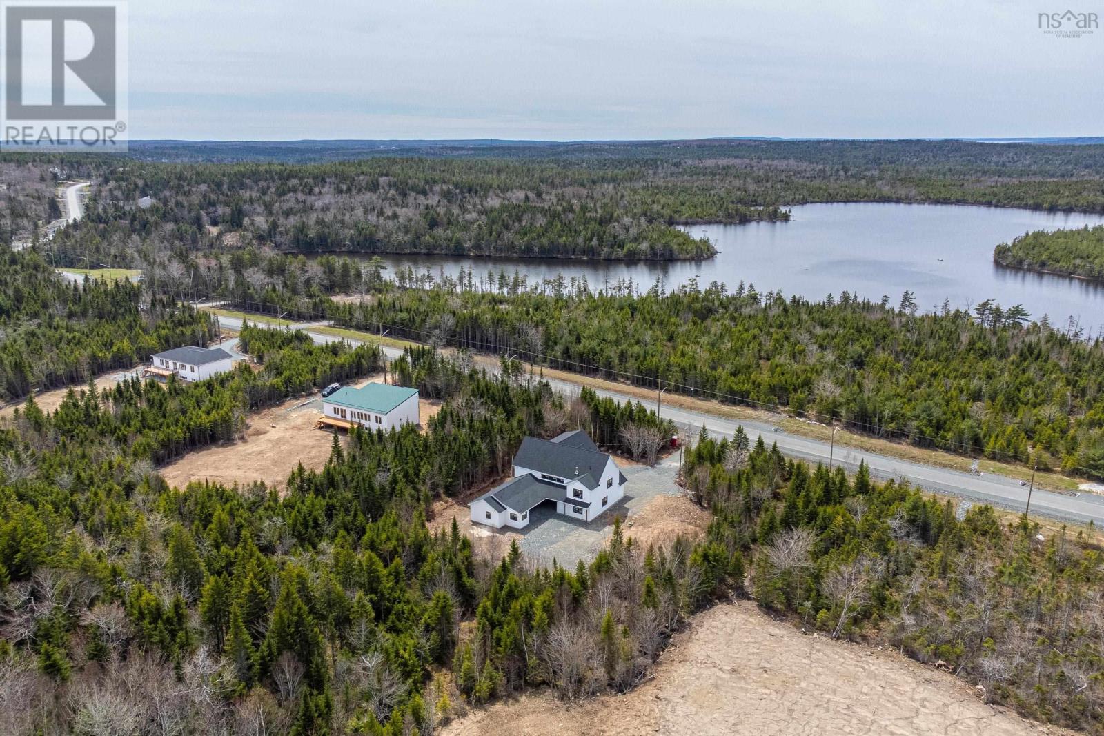 372 Canoe Crescent, Hammonds Plains, Nova Scotia  B4B 2P5 - Photo 10 - 202510233