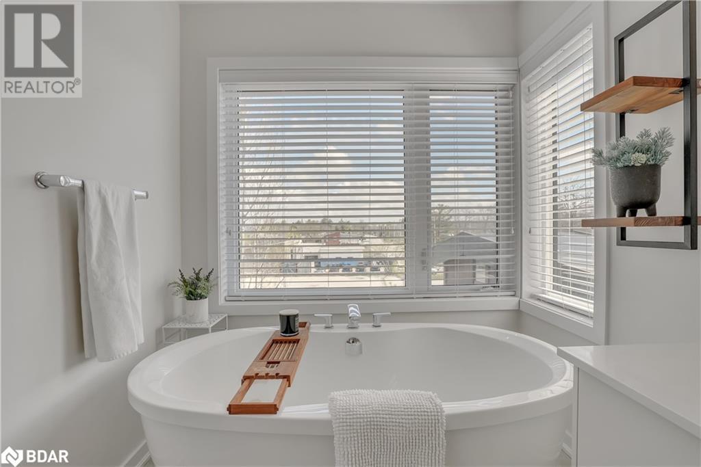 11 Bremont Way, Wasaga Beach, Ontario  L9Z 2H3 - Photo 13 - 40725006