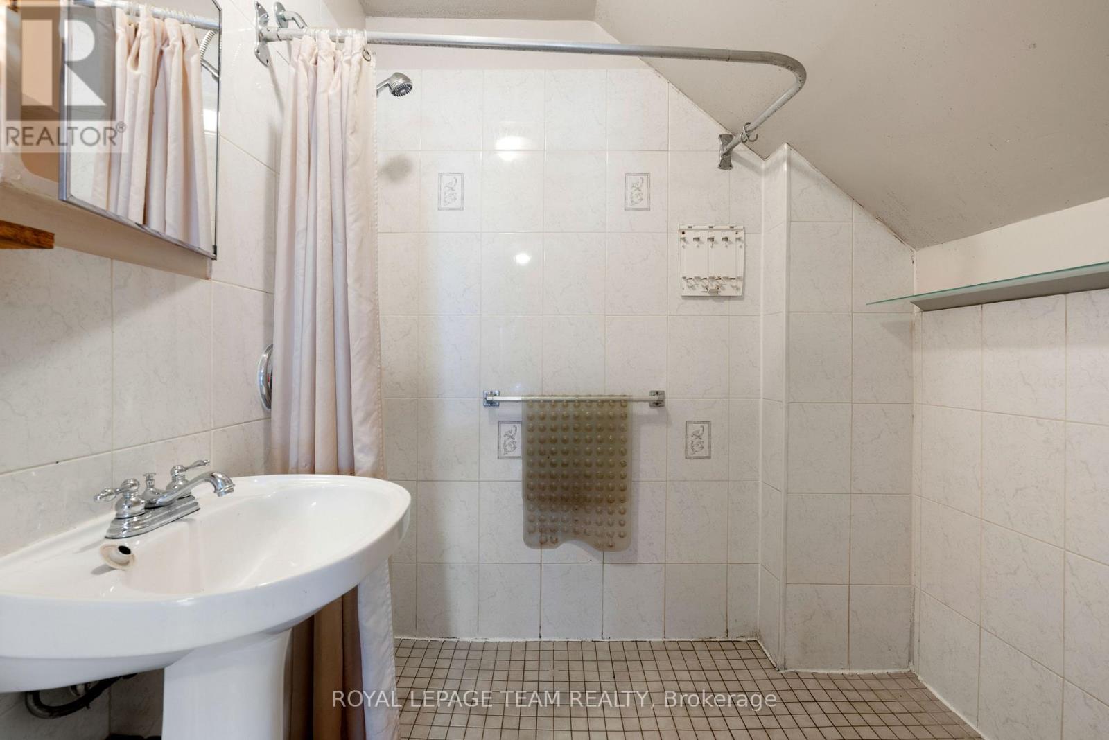 526 Middle Street, Edwardsburgh/cardinal, Ontario  K0E 1E0 - Photo 18 - X12132830