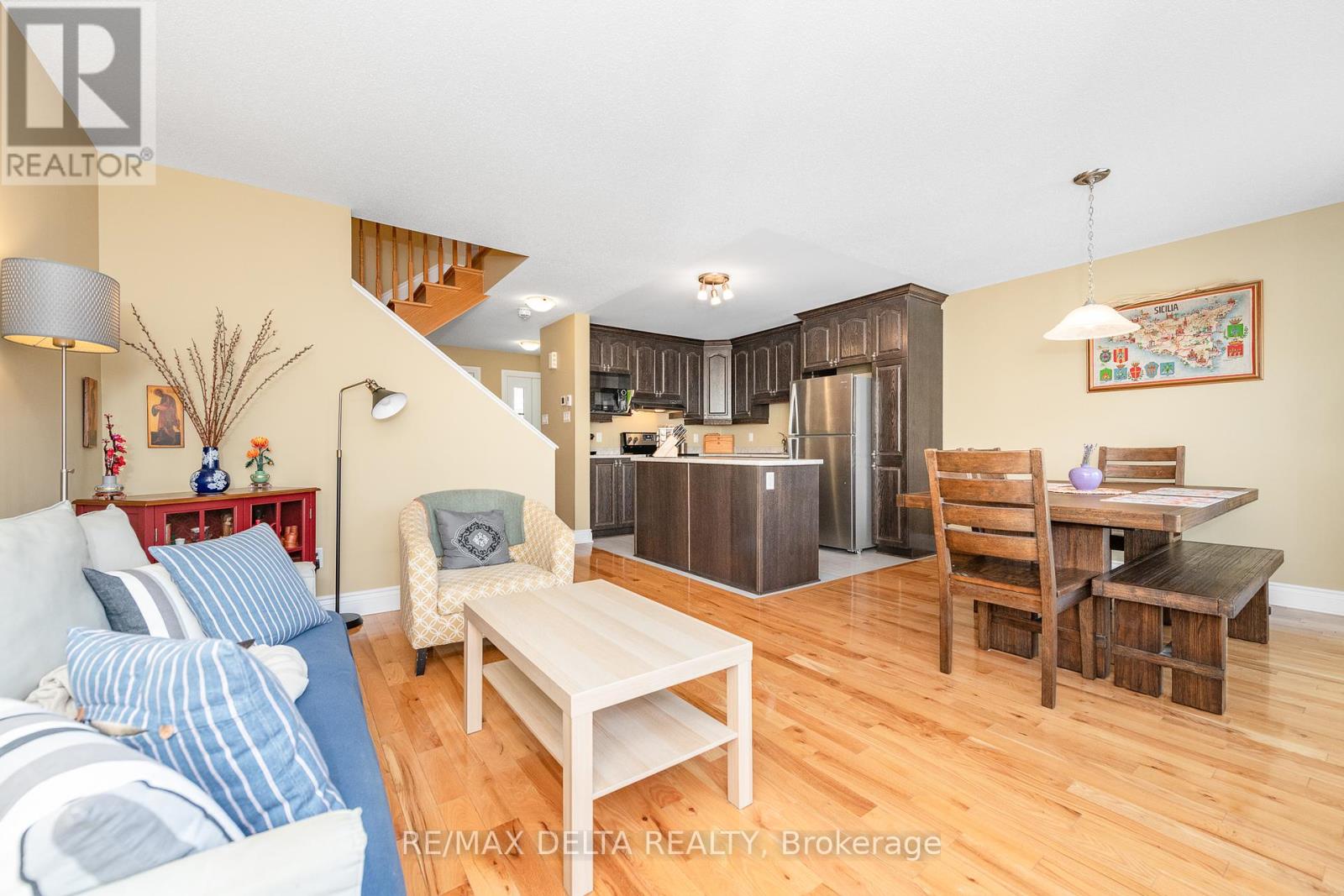 2289 Marble Crescent, Clarence-Rockland, Ontario  K4K 0G9 - Photo 7 - X12132858