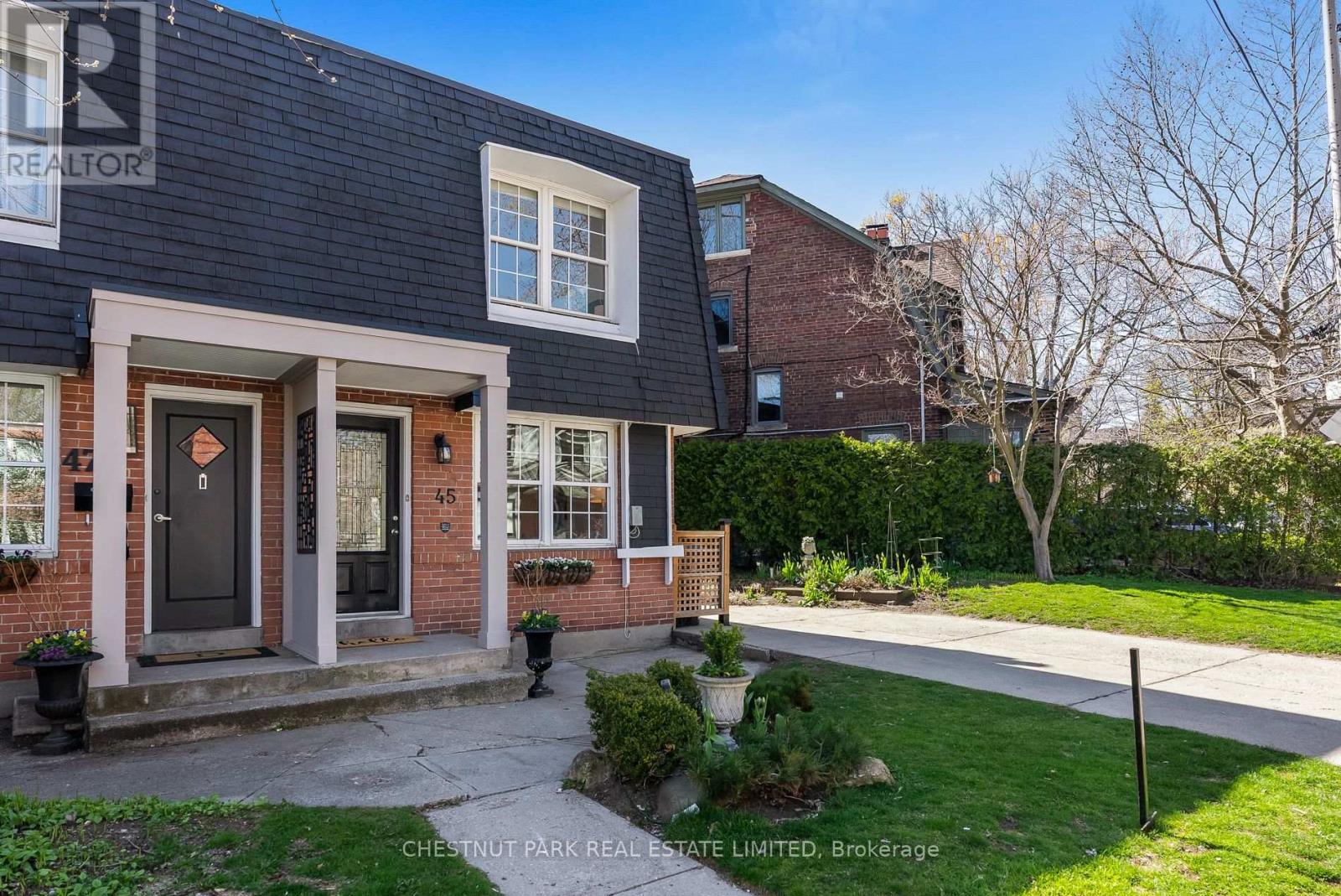 Property at 45 SUMMERHILL GARDENS image 4