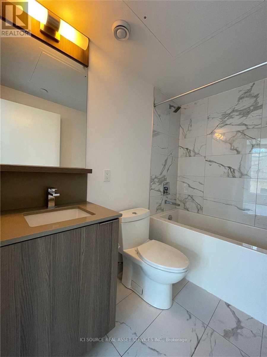 711 - 85 Wood Street, Toronto, Ontario  M4Y 0E8 - Photo 9 - C12132795