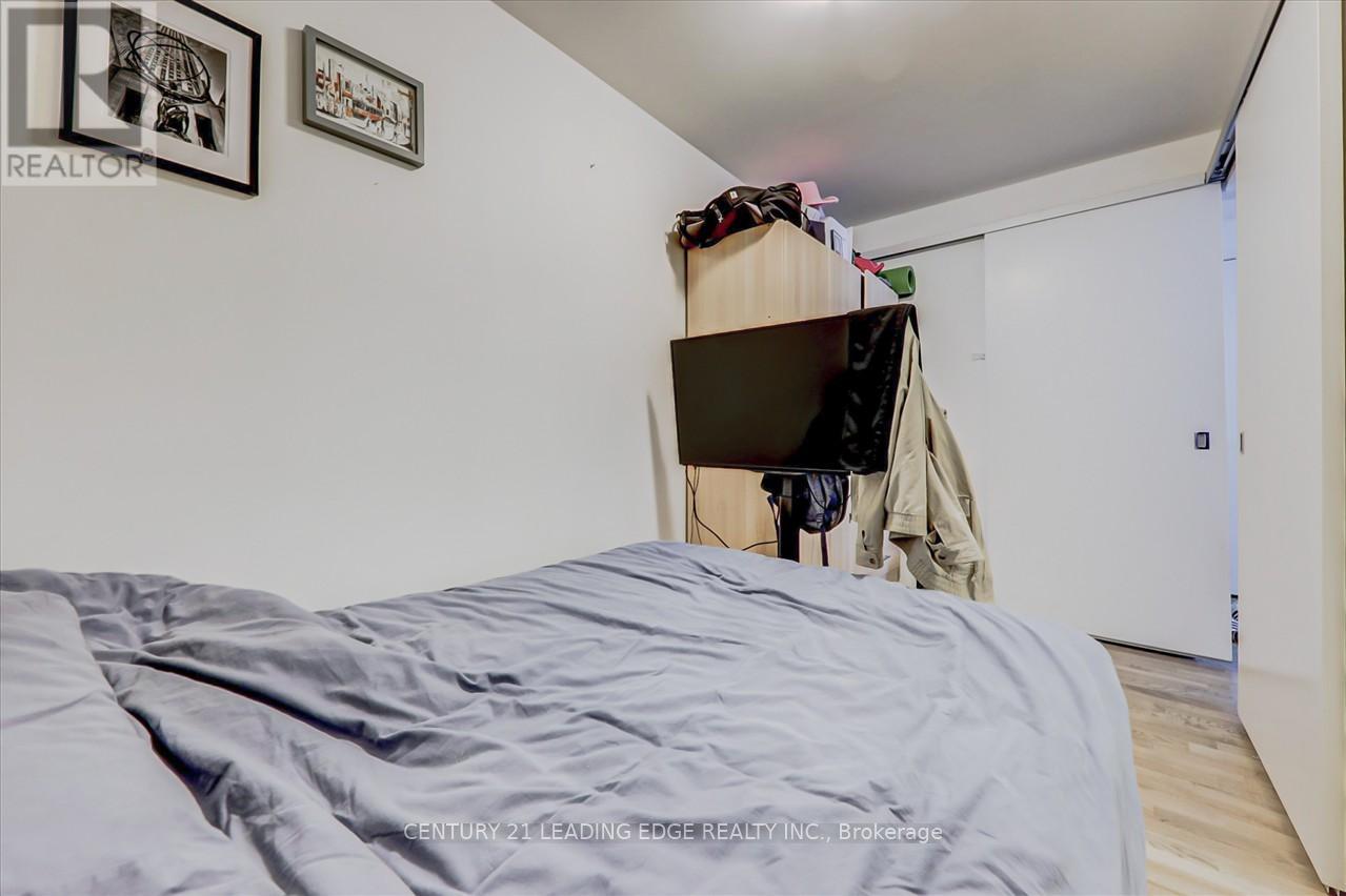 3308 - 1 Bloor Street E, Toronto, Ontario  M4W 0A8 - Photo 15 - C12132805