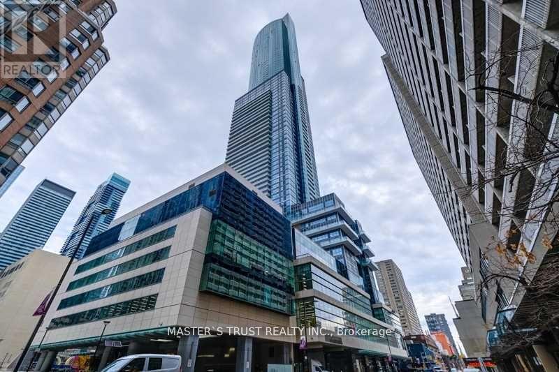 5504 - 386 Yonge Street, Toronto (Bay Street Corridor), Ontario  M5B 0A5 - Photo 1 - C12132840