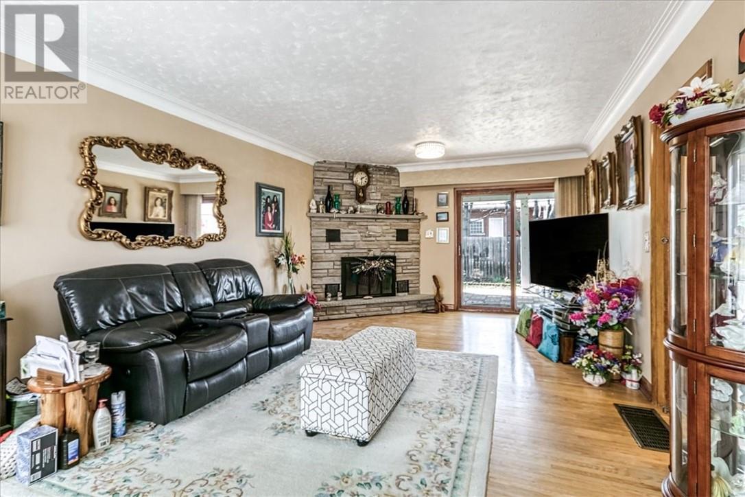 Property at 419 Westview Drive image 5