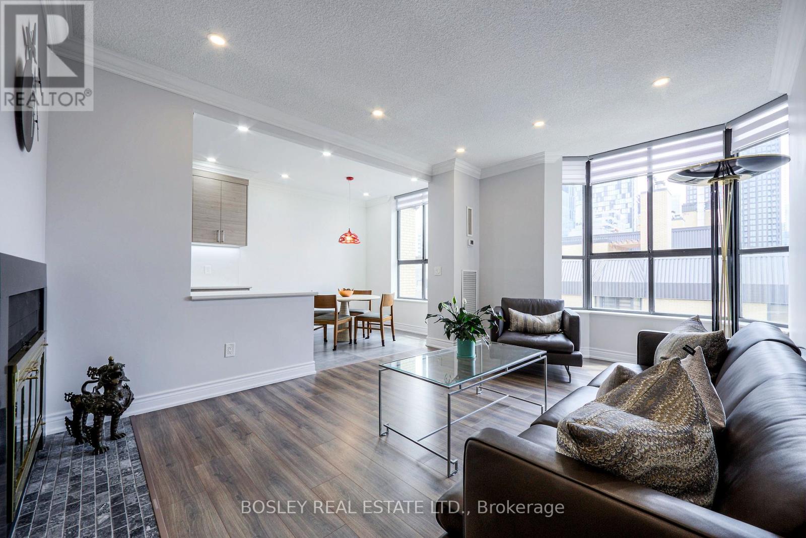 Ph18 - 211 St Patrick Street, Toronto, Ontario  M5T 2Y9 - Photo 10 - C12132860