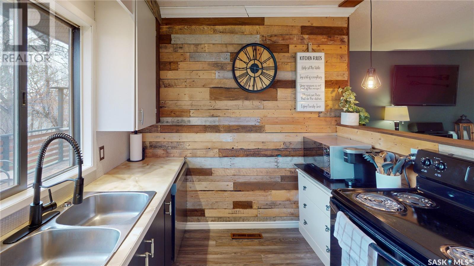 236 Macmurchy Avenue, Regina Beach, Saskatchewan  S0G 4C0 - Photo 16 - SK005034