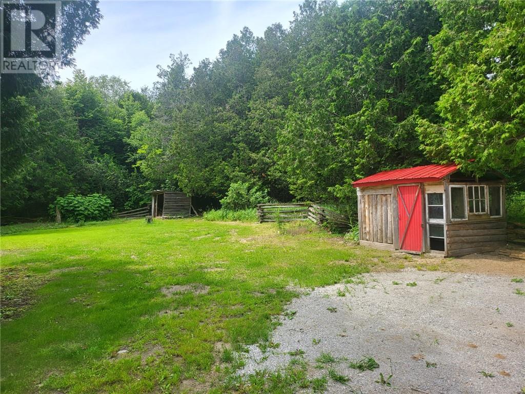 404 Perivale Road W, Manitoulin Island, Ontario  P0P 2B0 - Photo 6 - 2122131