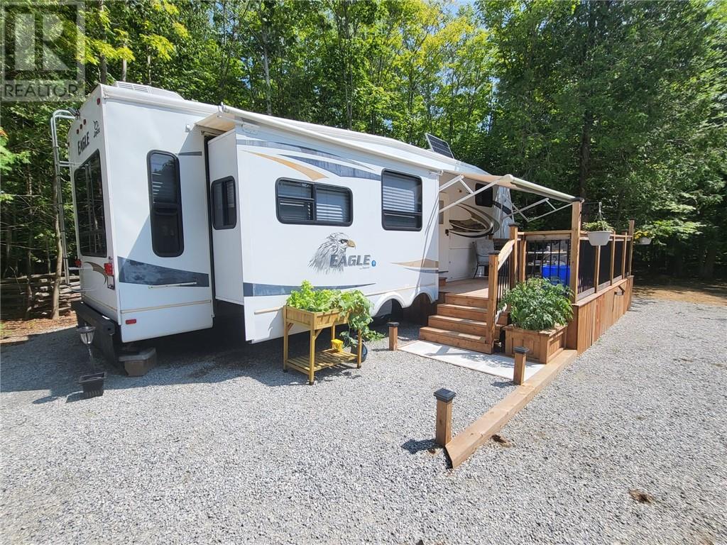 404 Perivale Road W, Manitoulin Island, Ontario  P0P 2B0 - Photo 8 - 2122131