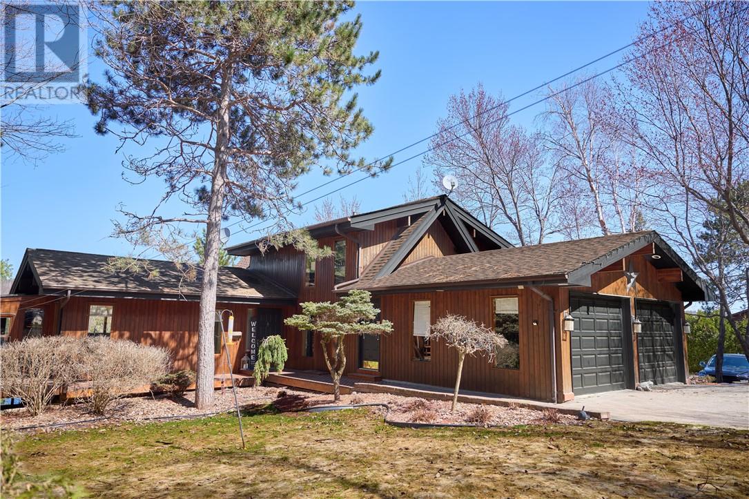 2542 South Shore Road, greater sudbury, Ontario