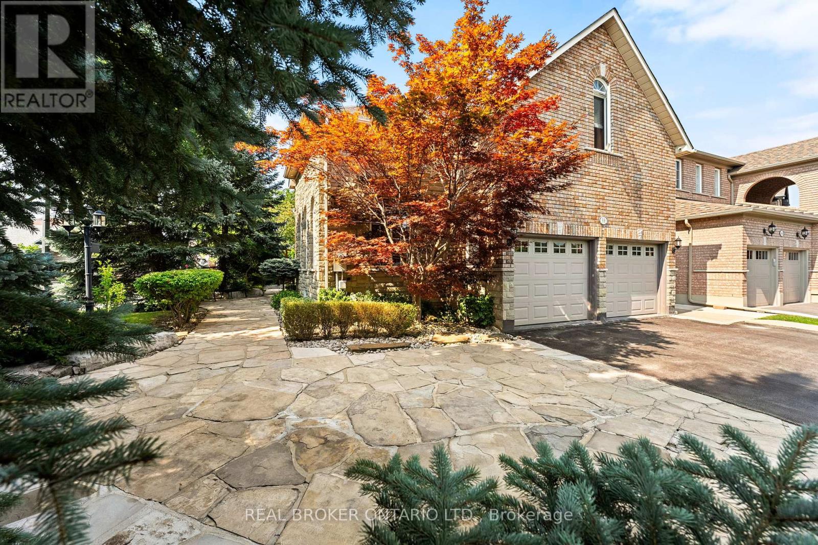 Property at 58 CALERA CRESCENT image 4