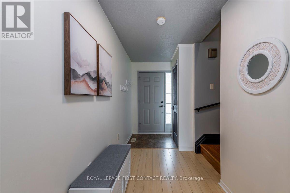 Property at 171 SOUTHWINDS CRESCENT image 3