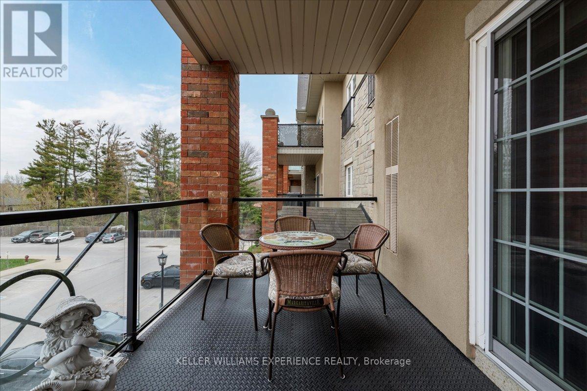 307 - 43 Ferndale Drive S, Barrie, Ontario  L4N 5W6 - Photo 14 - S12132810