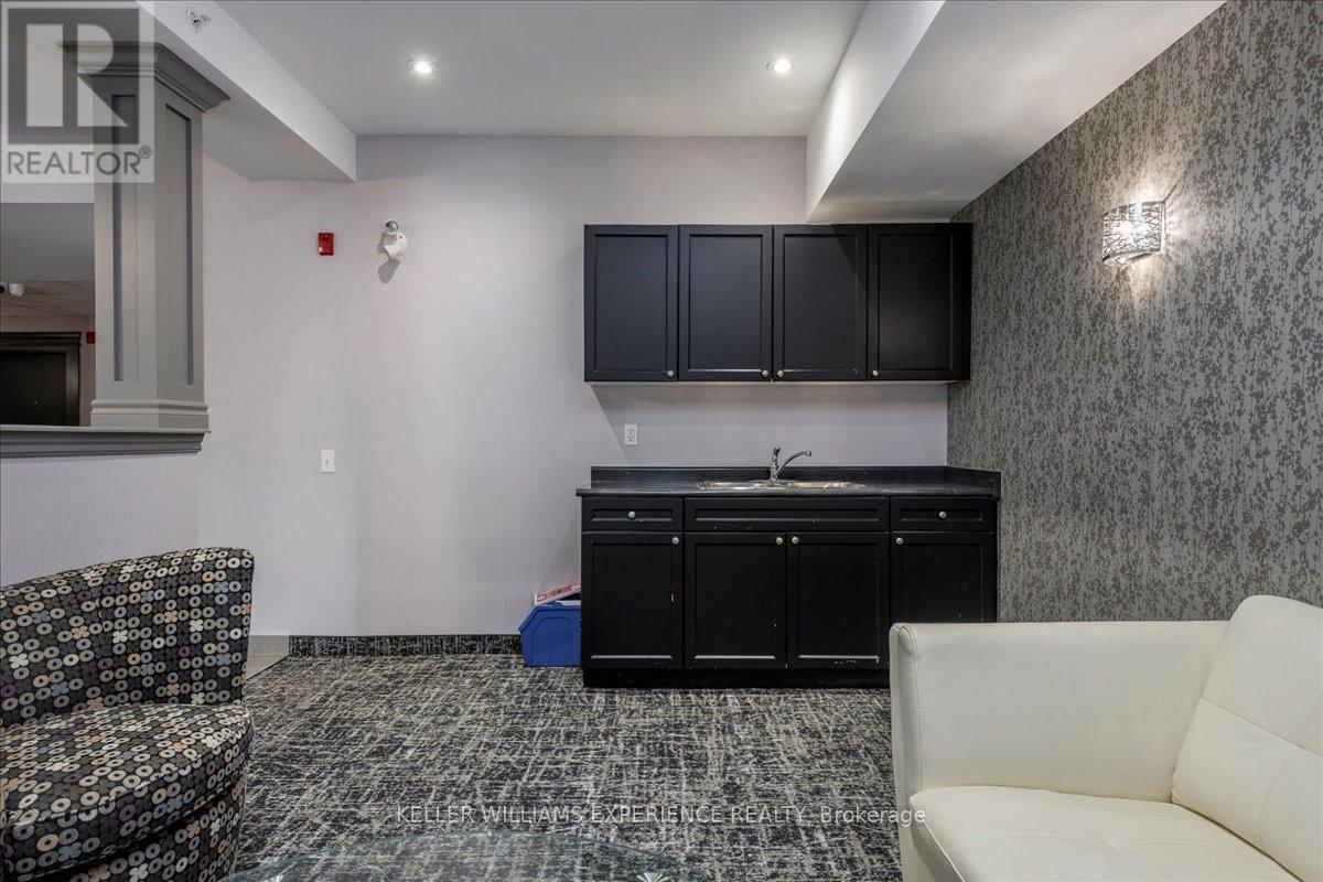 307 - 43 Ferndale Drive S, Barrie, Ontario  L4N 5W6 - Photo 5 - S12132810