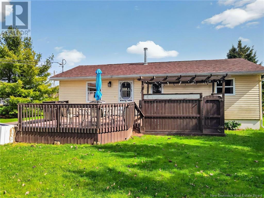 Property at 10 Birkdale Drive image 5