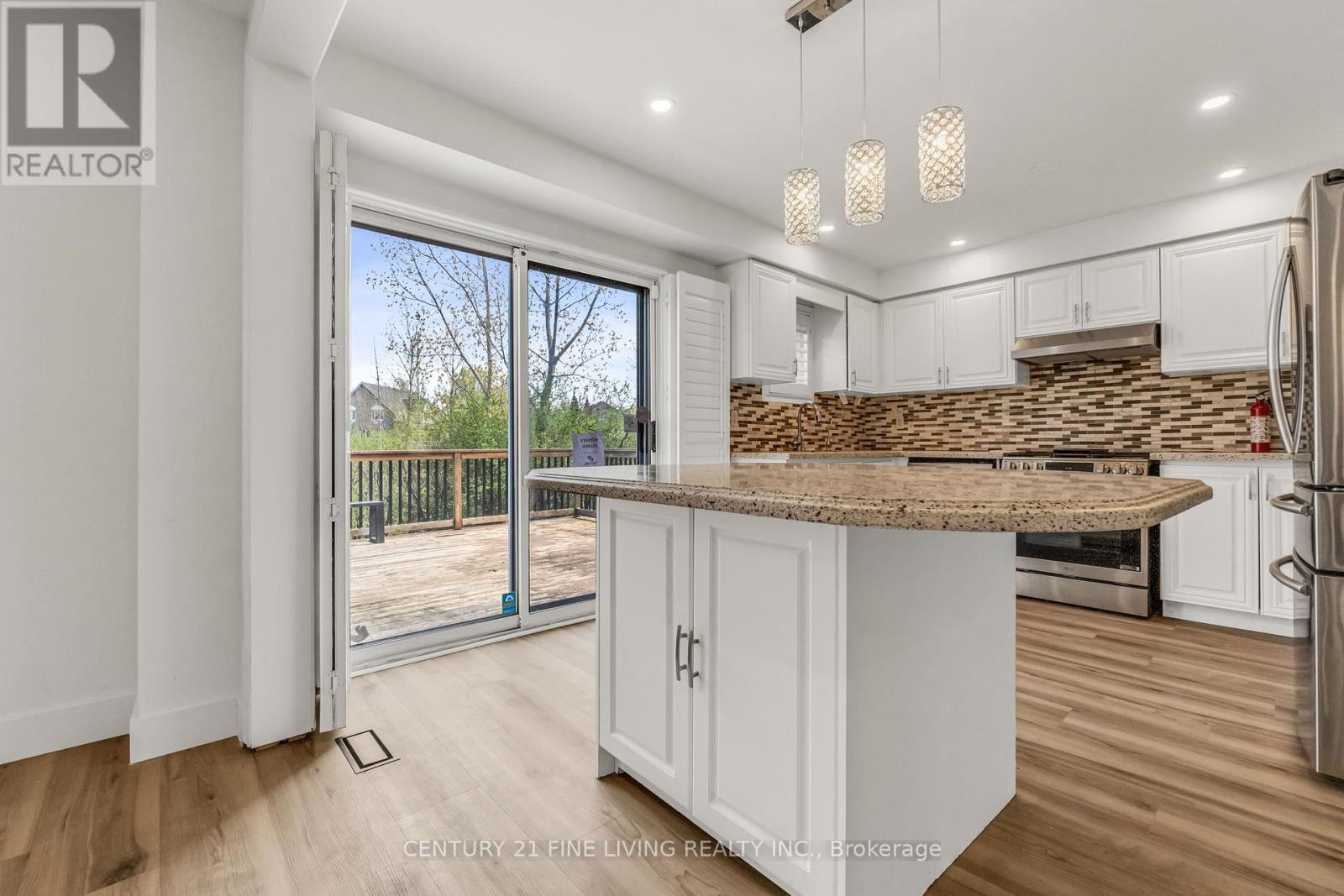 6571 Alderwood Trail, Mississauga, Ontario  L5N 6W3 - Photo 12 - W12128660