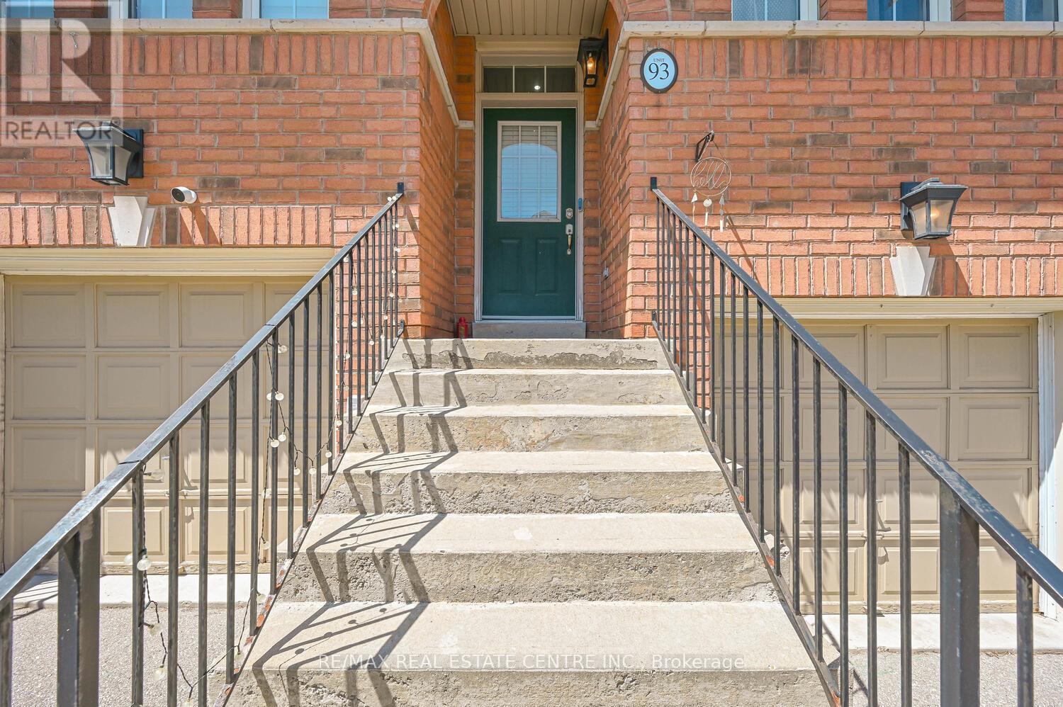 93 - 4950 Albina Way, Mississauga (Hurontario), Ontario  L4Z 4J4 - Photo 2 - W12132794