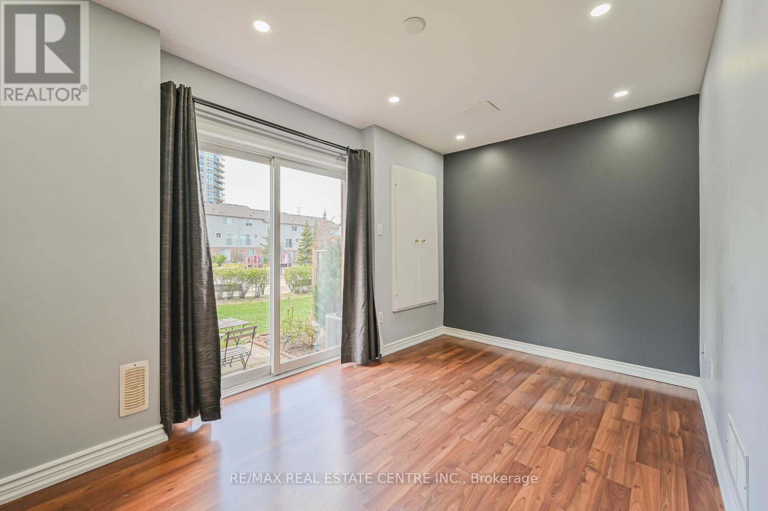 93 - 4950 Albina Way, Mississauga (Hurontario), Ontario  L4Z 4J4 - Photo 35 - W12132794