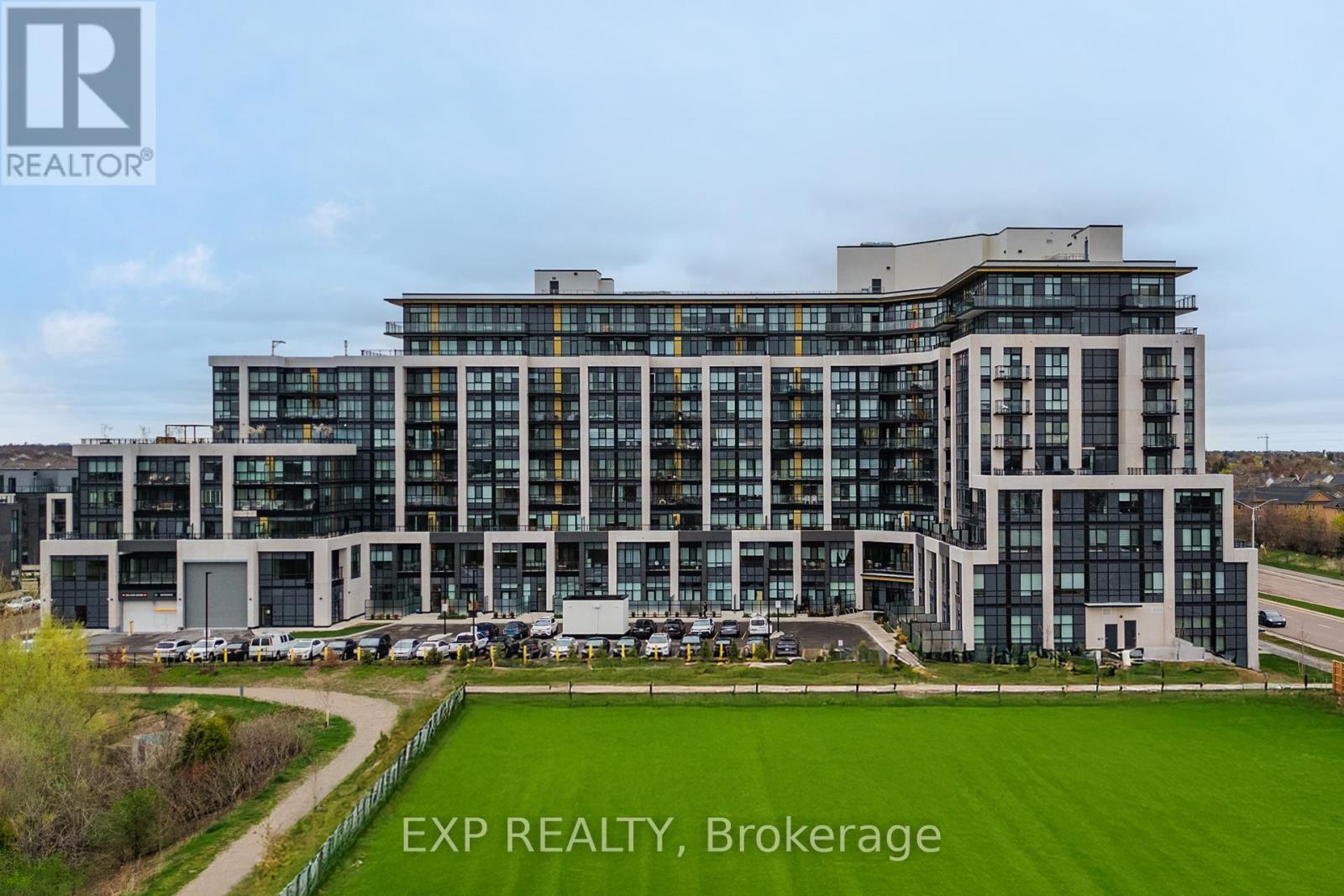 307 - 405 DUNDAS STREET W, Oakville, Ontario