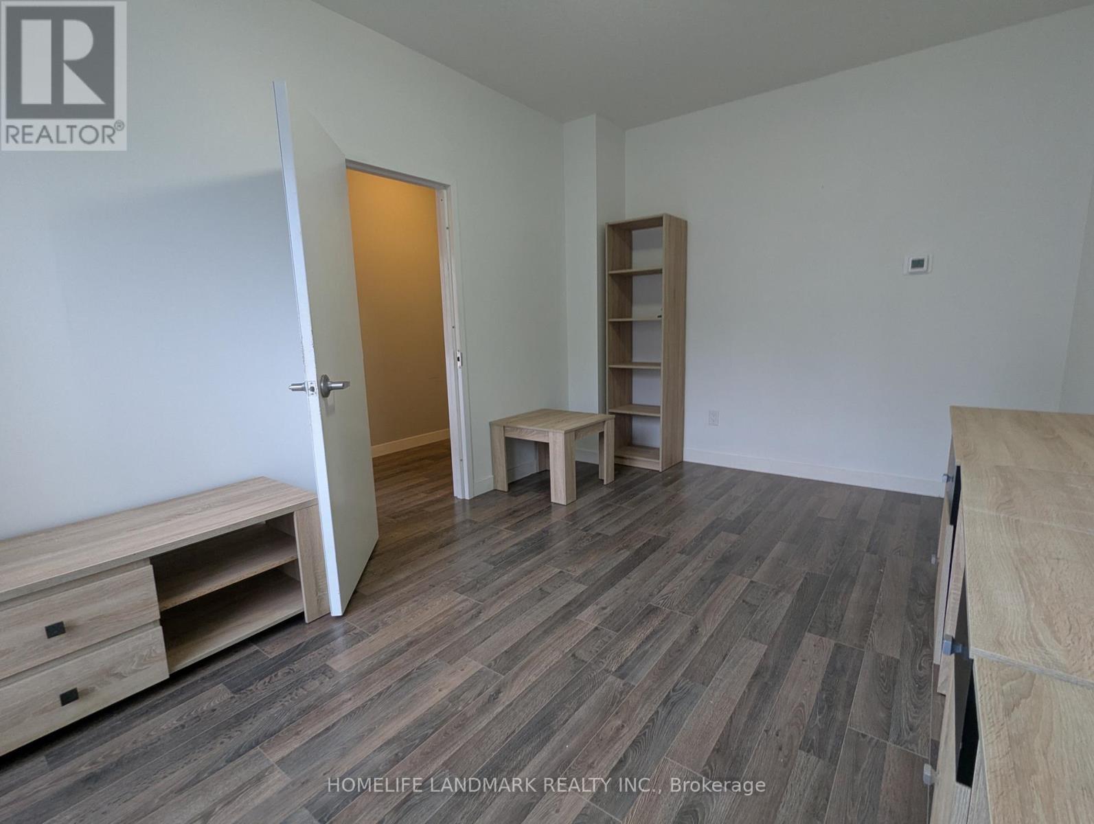 T102 - 62 Balsam Street, Waterloo, Ontario  N2L 3H2 - Photo 38 - X12132869