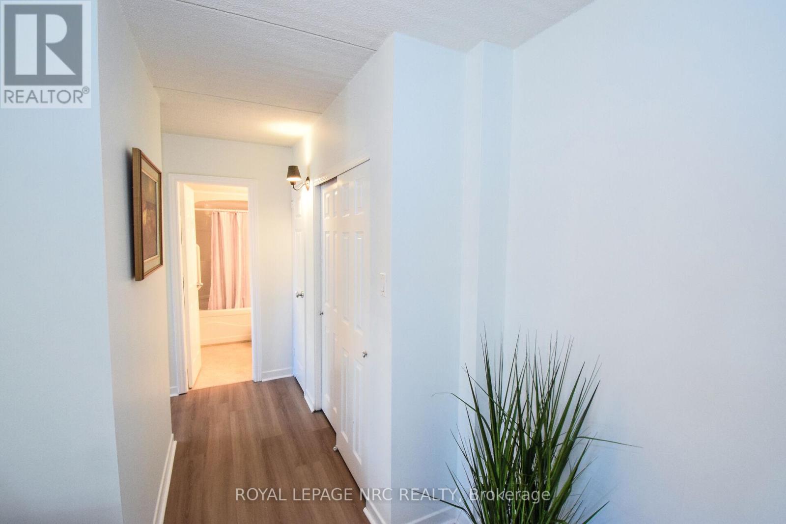305 - 198 Scott Street, St. Catharines (Fairview), Ontario  L2N 5T3 - Photo 18 - X12132981