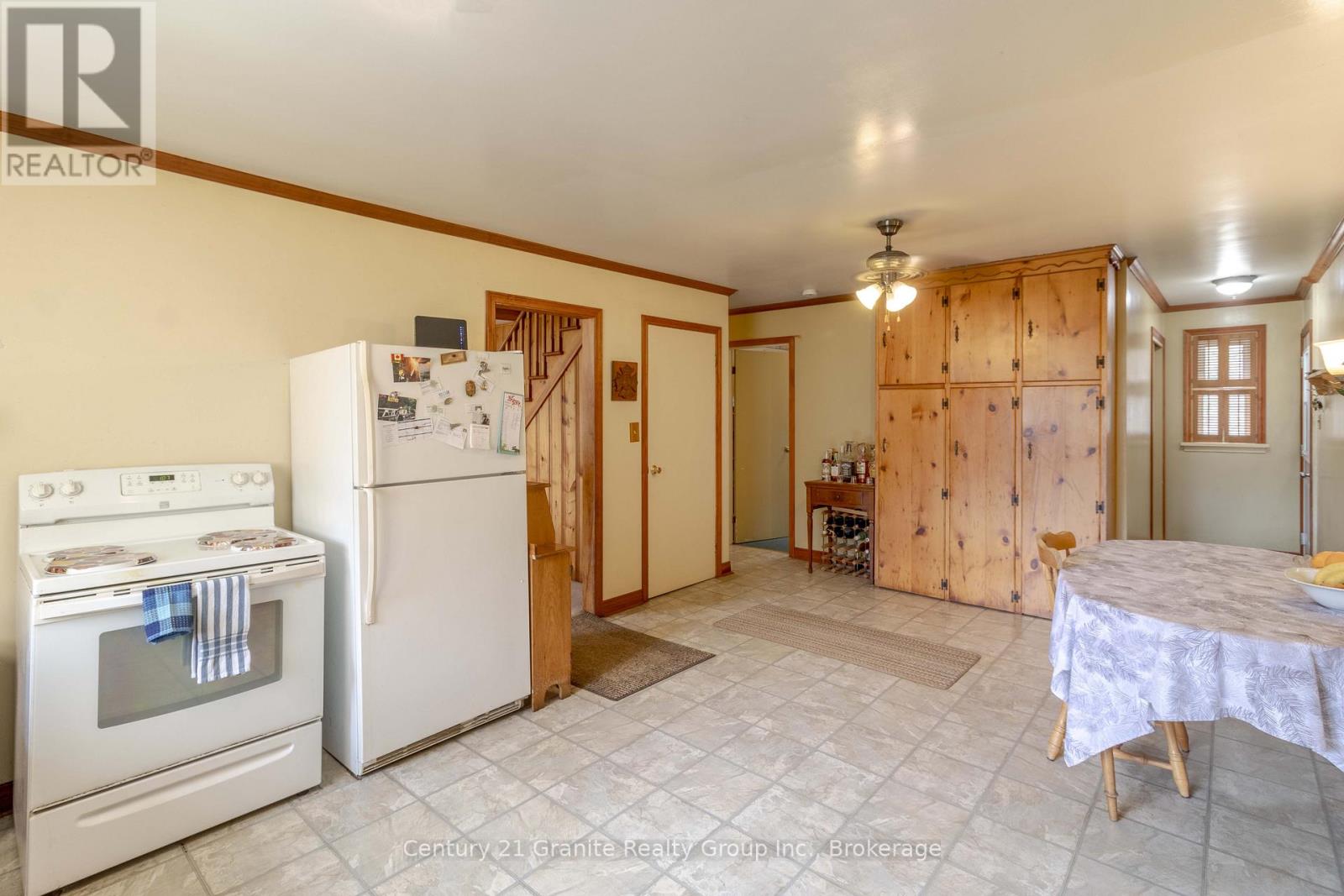 9271 Highway 118, Minden Hills, Ontario  K0M 2K0 - Photo 4 - X12132950