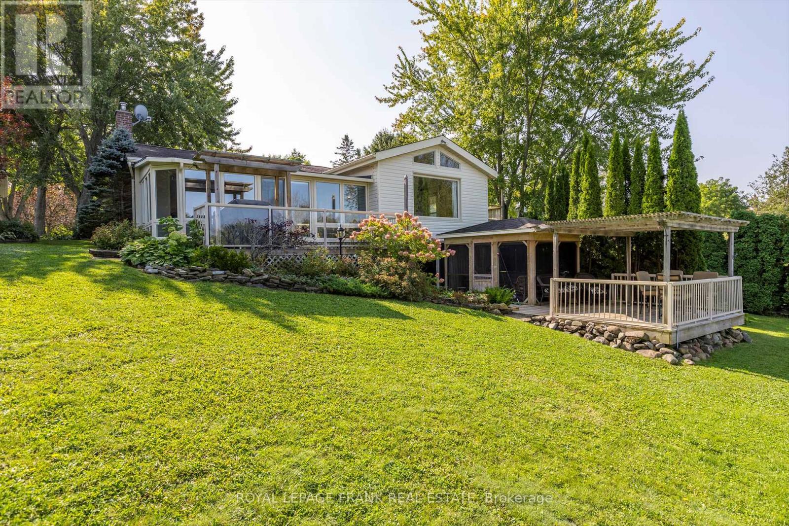Property at 490 MCCONNELL DRIVE image 3