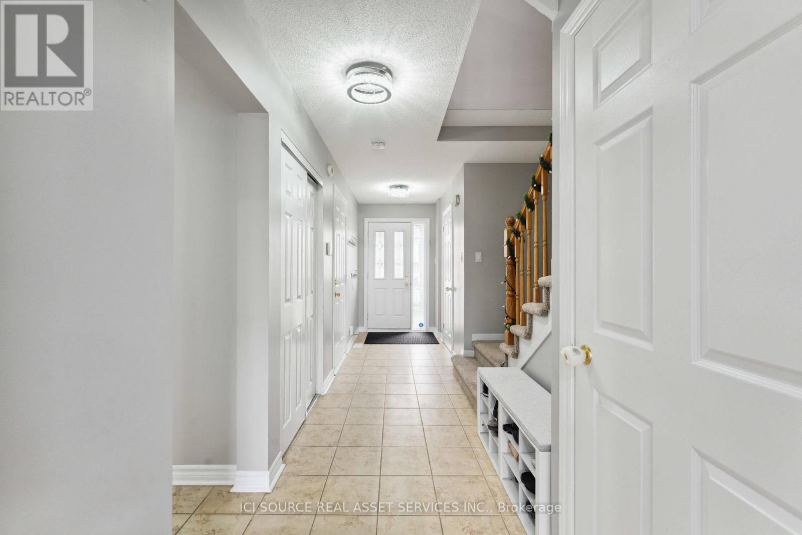 Property at 93 CEDAROCK DRIVE image 3