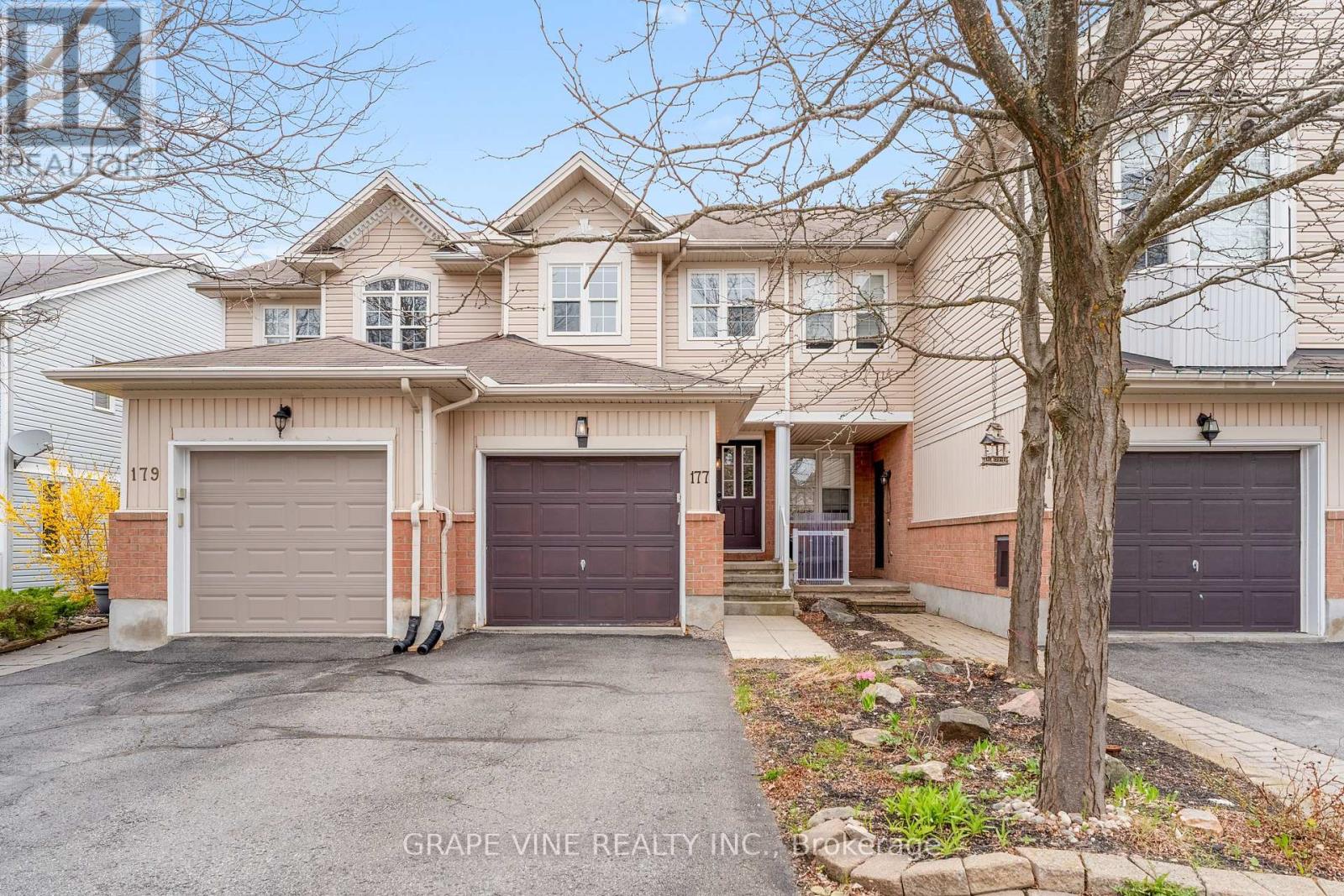 Property at 177 KINROSS PRIVATE image 1