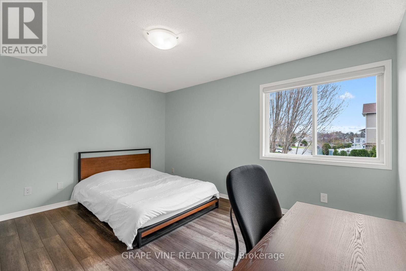 177 Kinross Private, Ottawa, Ontario  K2K 3P8 - Photo 16 - X12132939