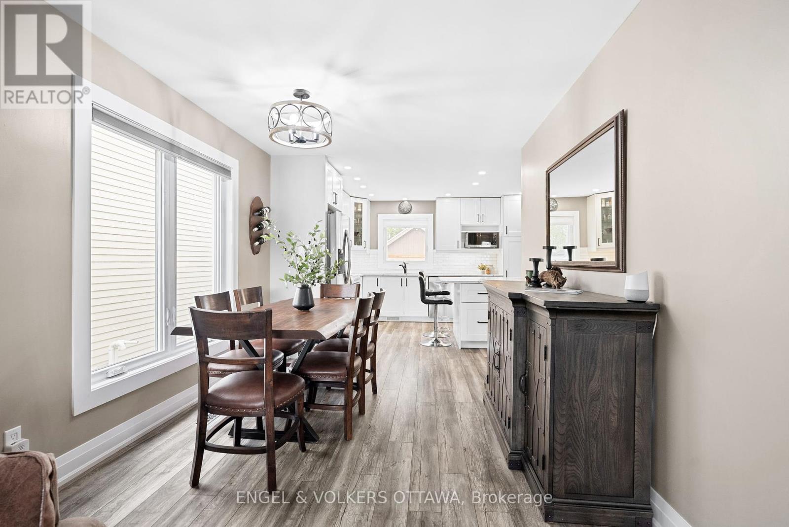 17 Glacier Street, Ottawa, Ontario  K2J 2M7 - Photo 8 - X12132965