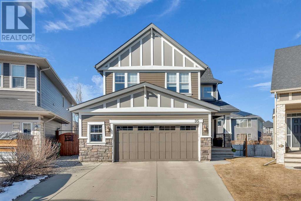 Property at 35 Silverado Bank Gardens SW image 1